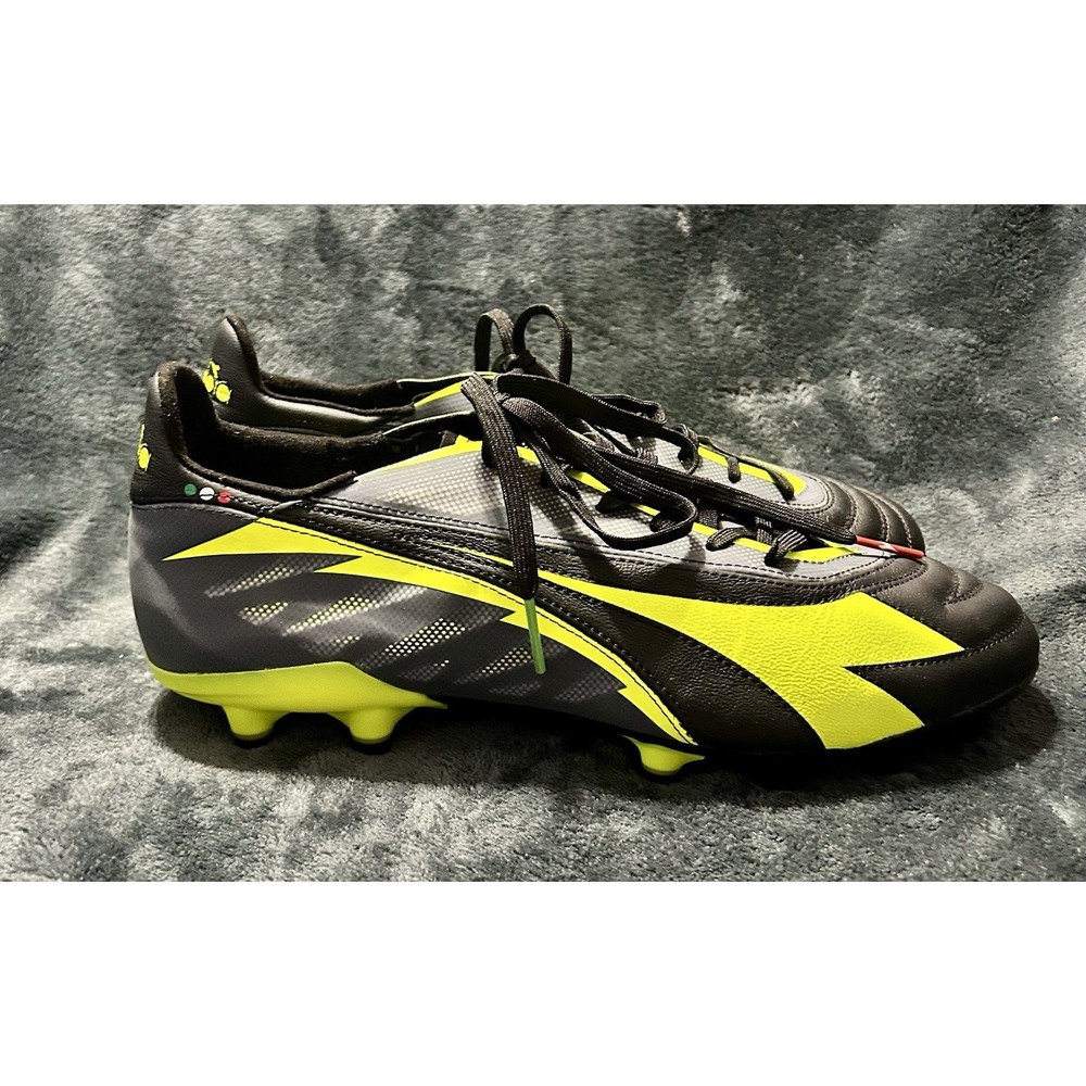 Diadora Maximus Icon Superveloce ITA FG Soccer Cleats Black/Yellow Men's 11 M